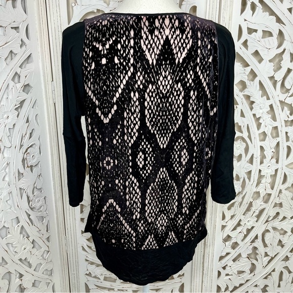 Rebecca Taylor Black & Blush Velvet Reptile Top - Picture 2 of 5